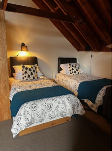 ID71515501 0000 0500 0000 000015784a24