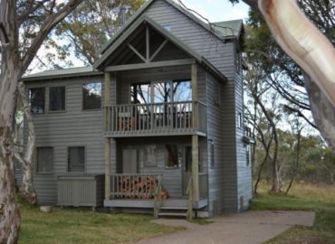 IDc0e09a00 0000 0500 0000 00000546d667