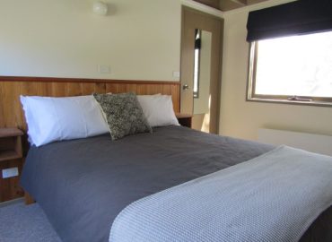 IDdbc69a00 0000 0500 0000 000005859b18